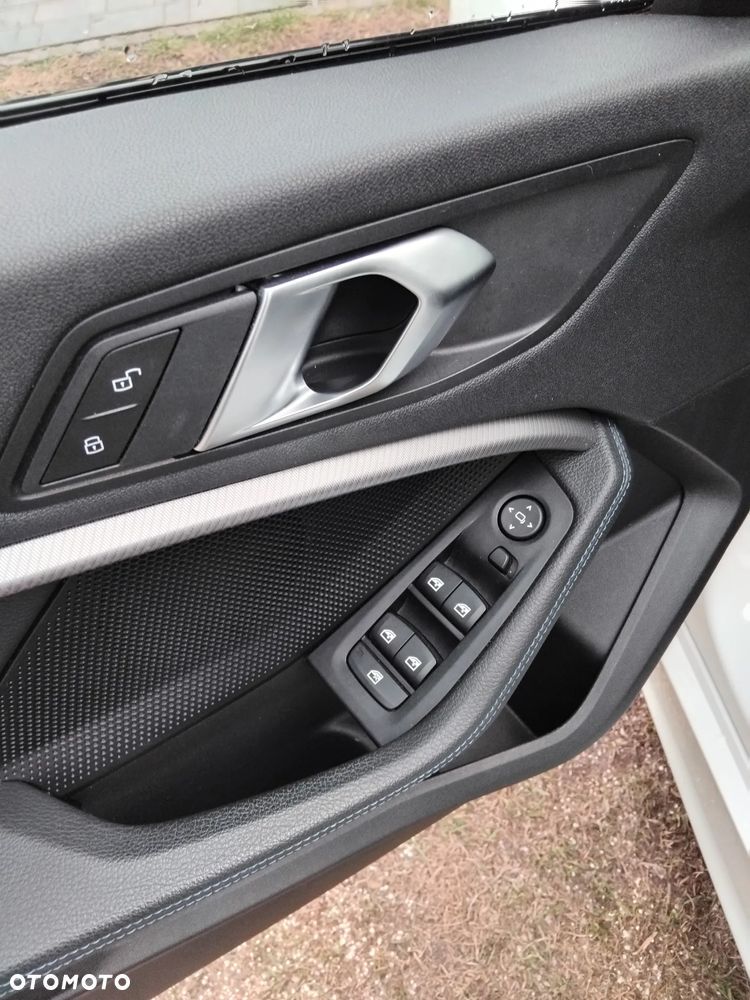 BMW Seria 1 118i M Sport - 10