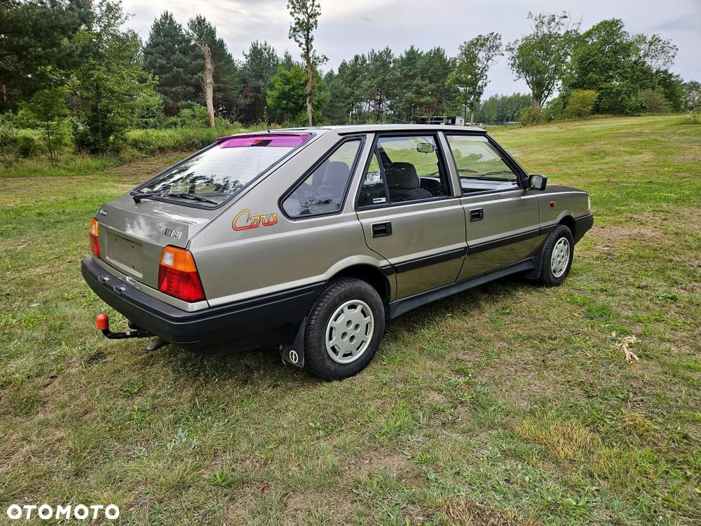 Polonez Caro - 2