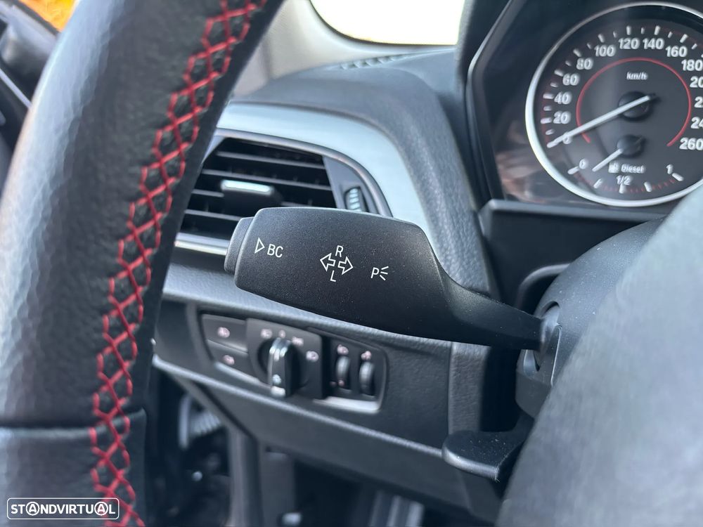 BMW 118 dA Line Sport - 18