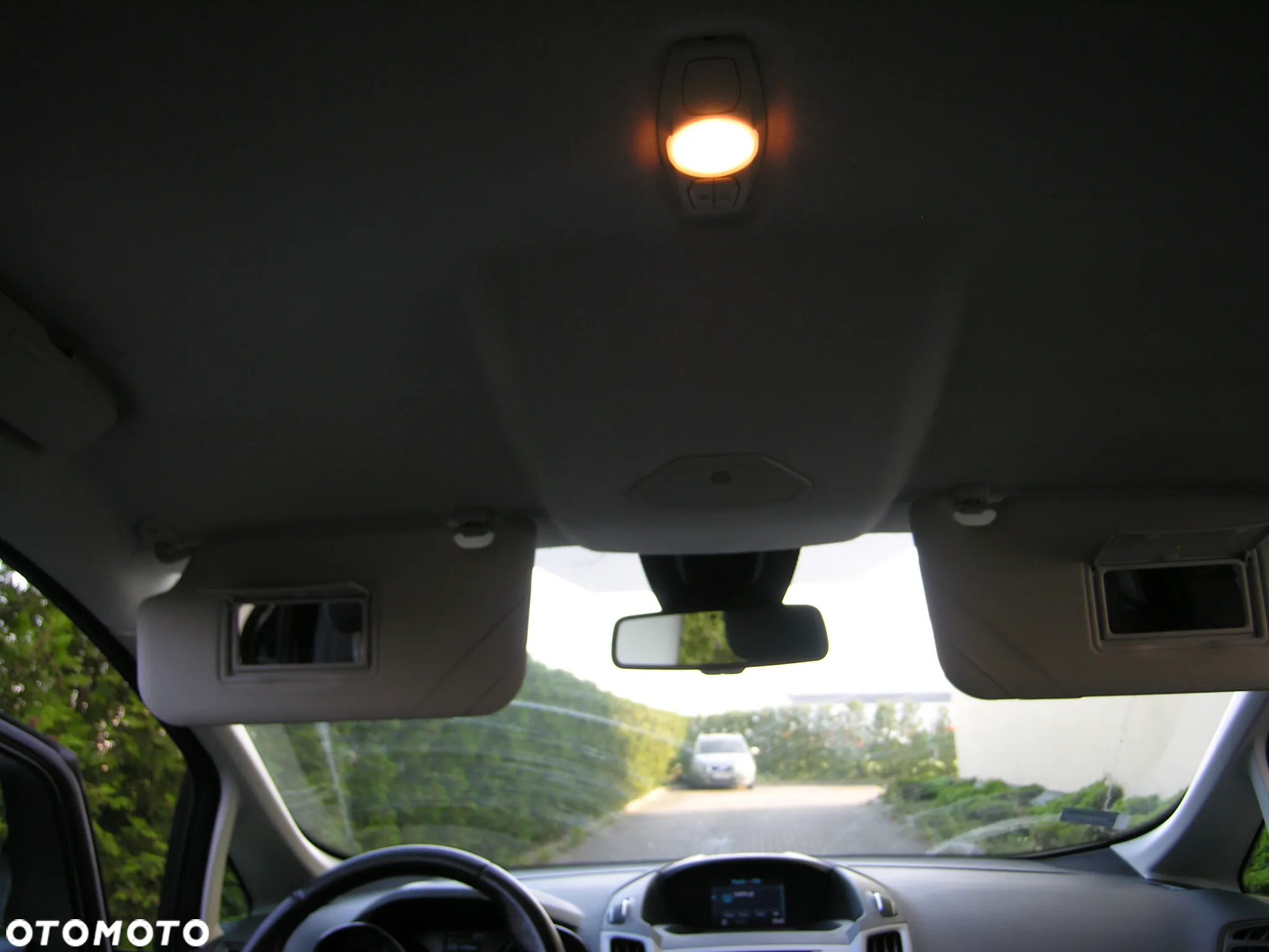 Ford C-MAX 1.6 TDCi Start-Stop-System Business Edition - 26