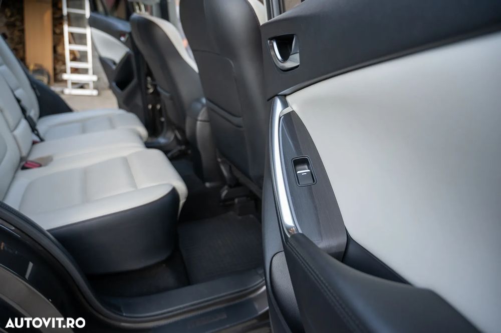 Mazda CX-5 SKYACTIV-D 175 Drive AWD Sports-Line - 29