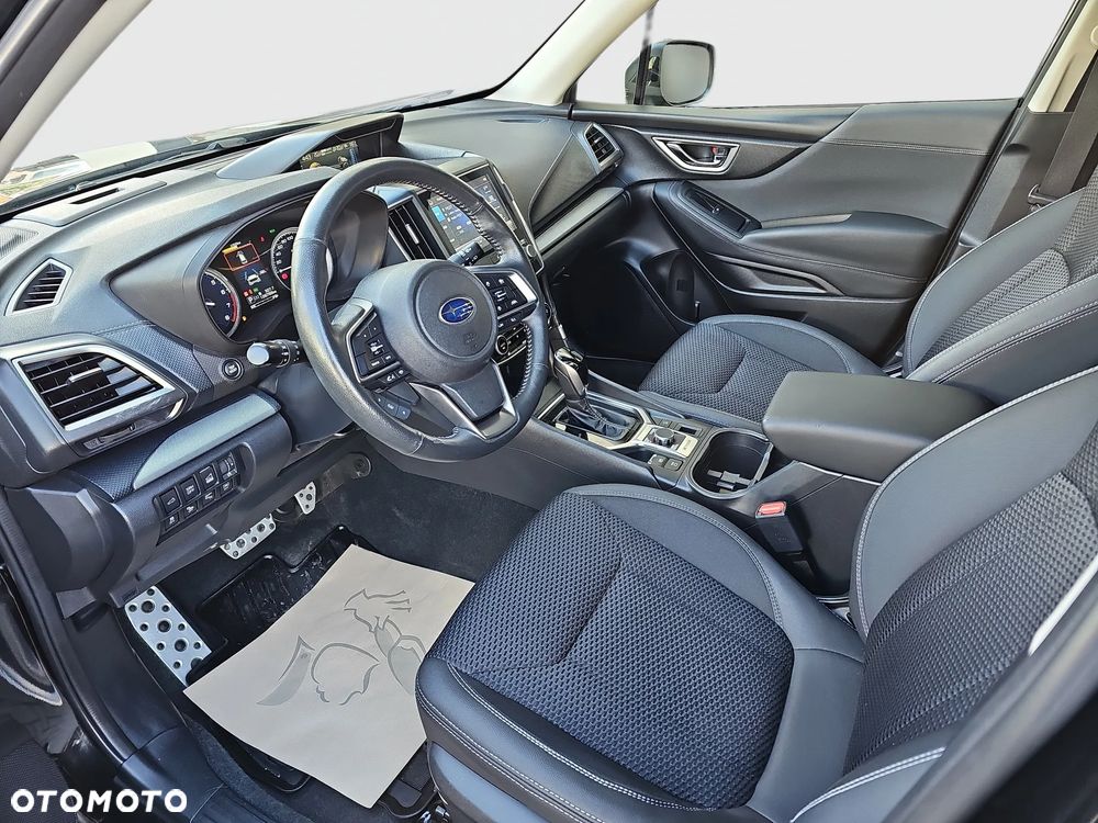 Subaru Forester 2.0i-L Exclusive (EyeSight) Lineartronic - 10