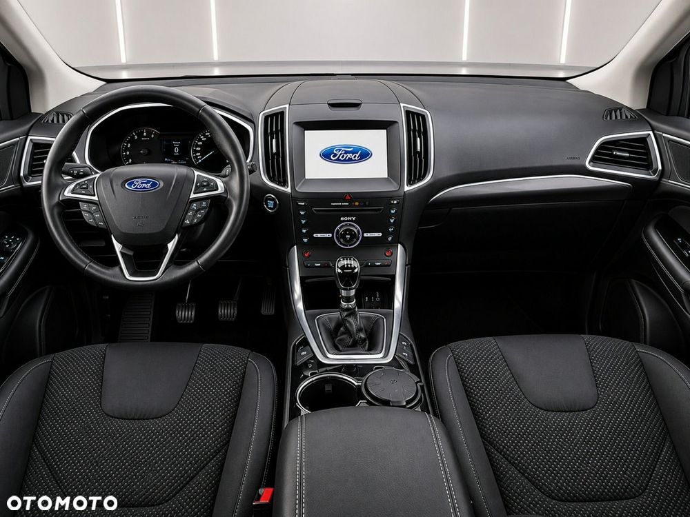 Ford Edge - 10