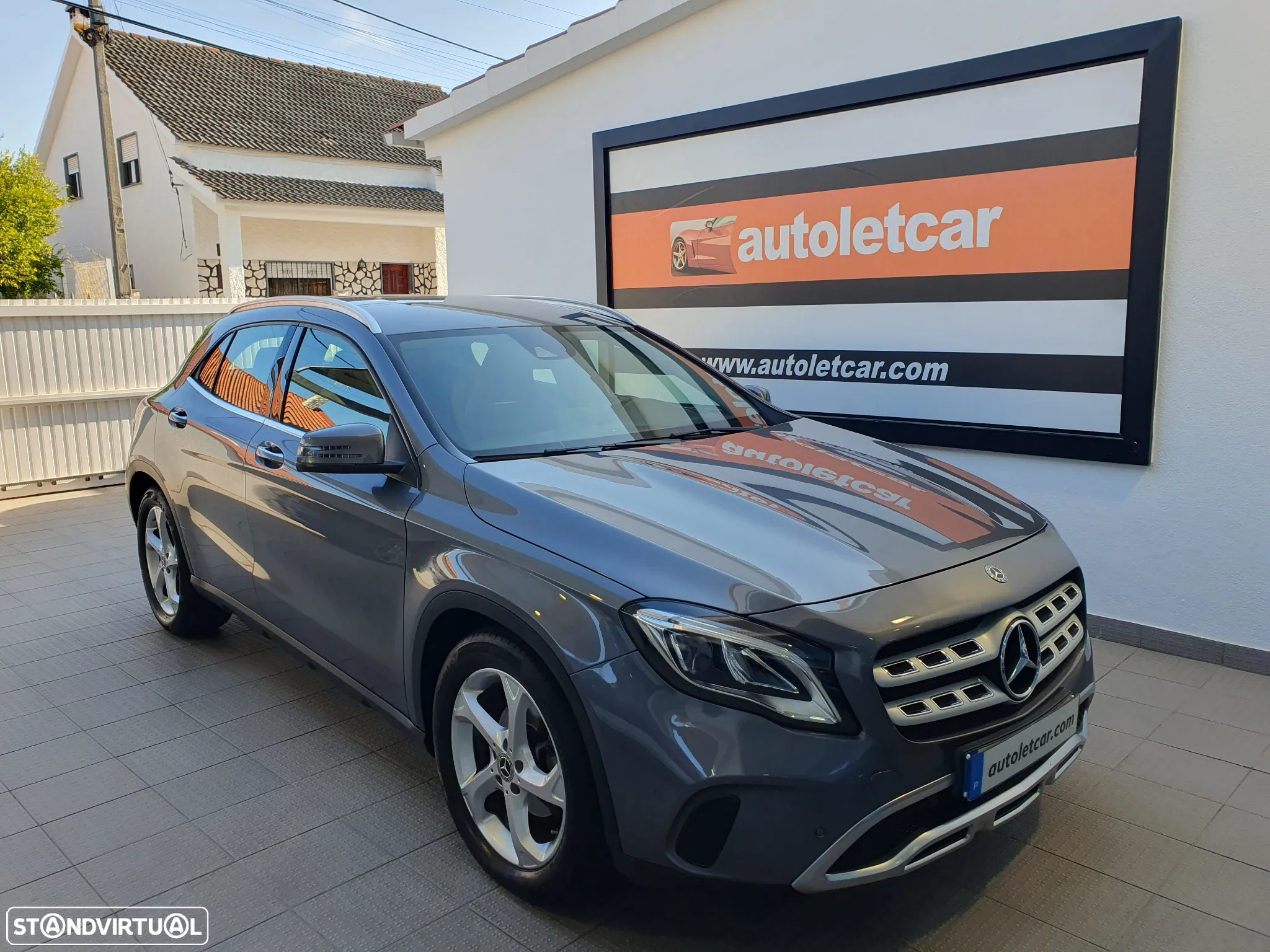 Mercedes-Benz GLA 200 (CDI) d Urban - 2