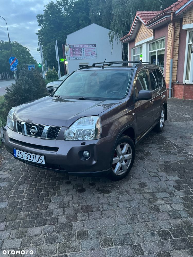 Nissan X-Trail 2.0 dCi LE - 11