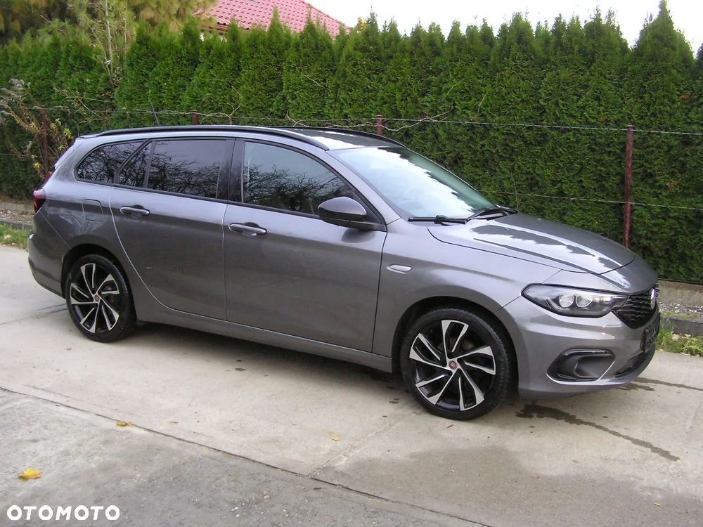Fiat Tipo 1.4 T-Jet 16v S-Design - 2