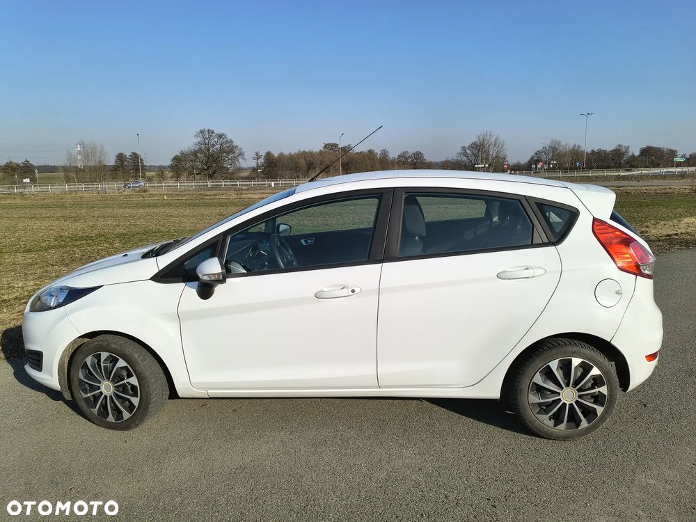 Ford Fiesta - 5