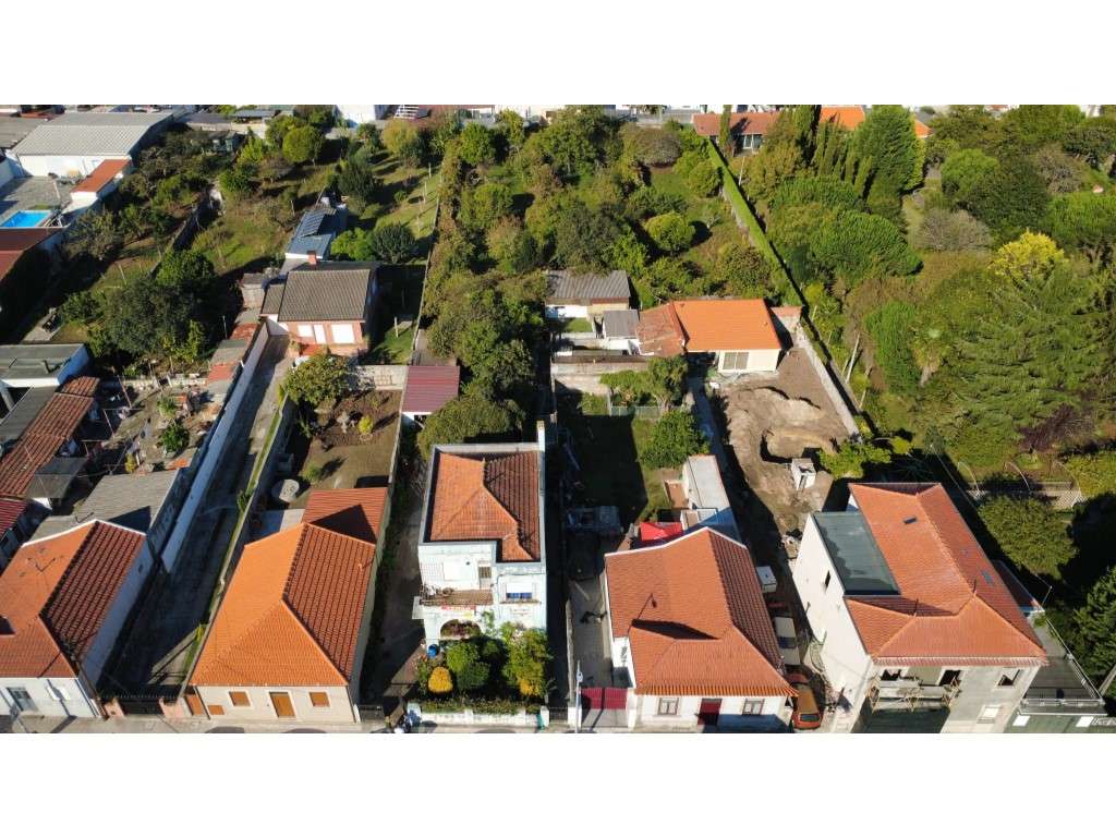 Propriedade para recuperação ou construção em altura - Grande imagem: 2/6