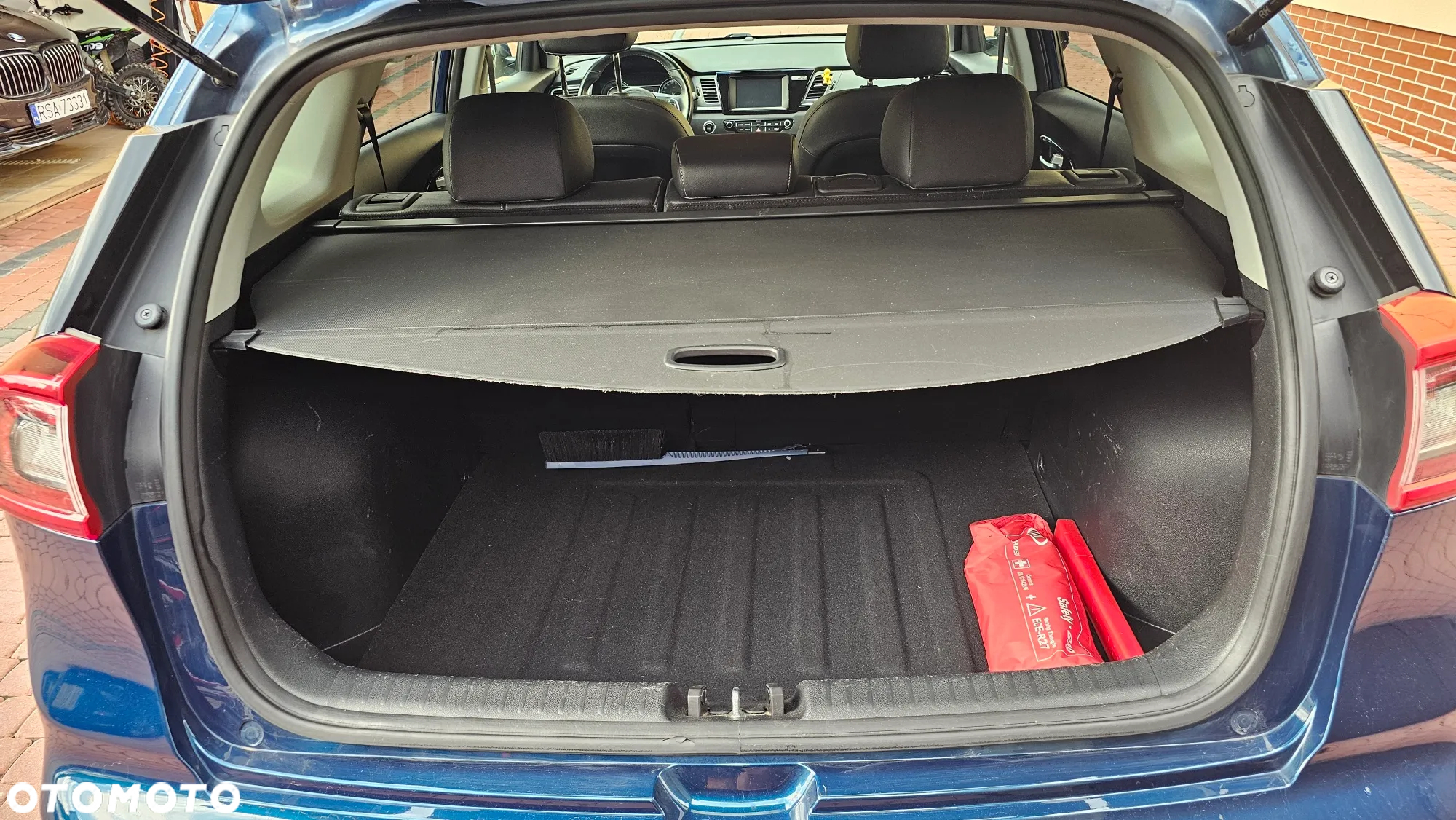 Kia Niro 1.6 GDI Hybrid L - 25