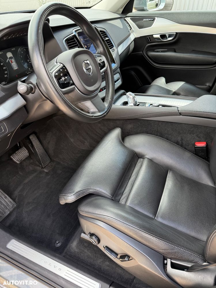 Volvo XC 90 T8 AWD Recharge Geartronic Inscription Edition - 29