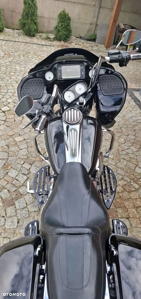 Harley-Davidson Touring Road Glide - 9