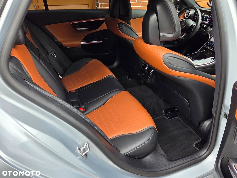 Mercedes-Benz Klasa C 220 d 9G-TRONIC AMG Line - 8