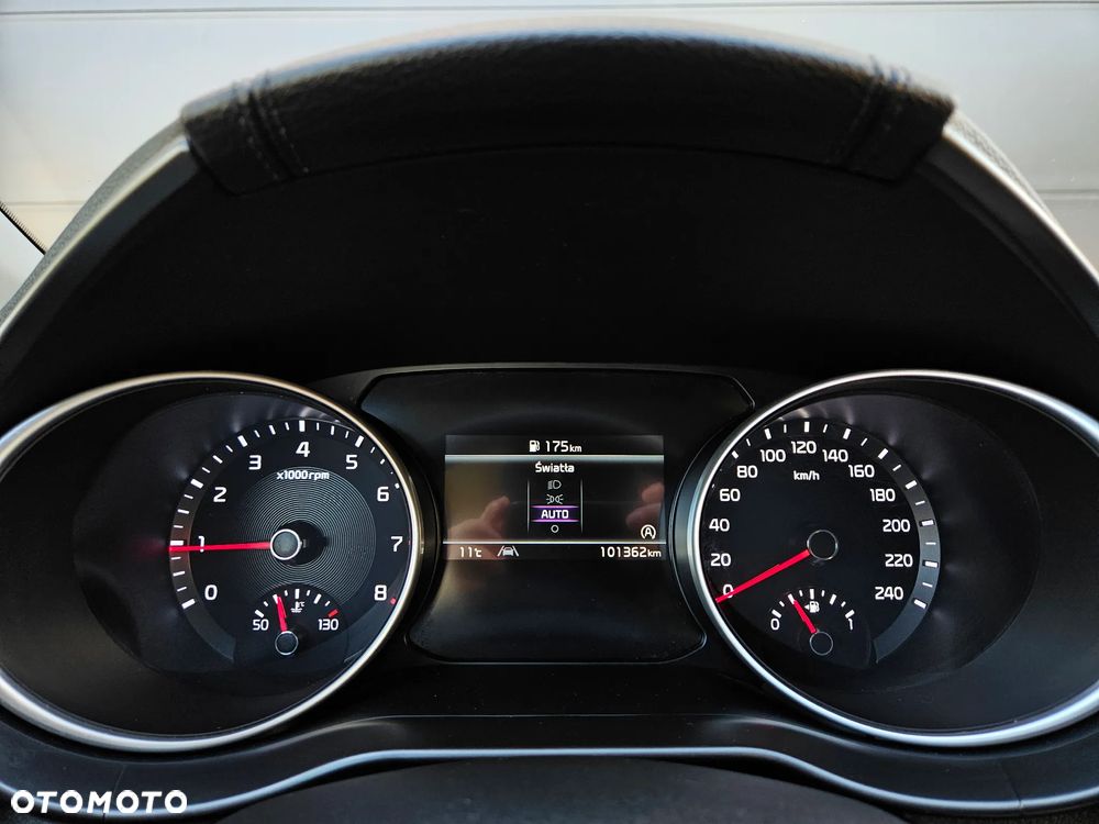 Kia Ceed 1.5 T-GDI S - 16