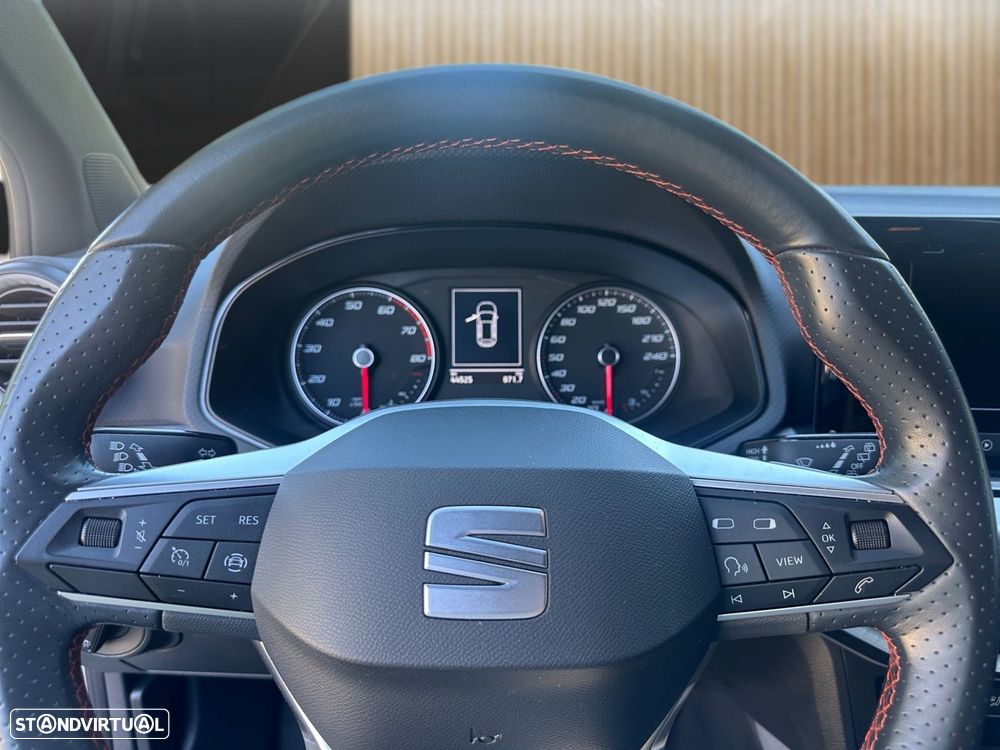 SEAT Arona 1.0 TSI FR - 11