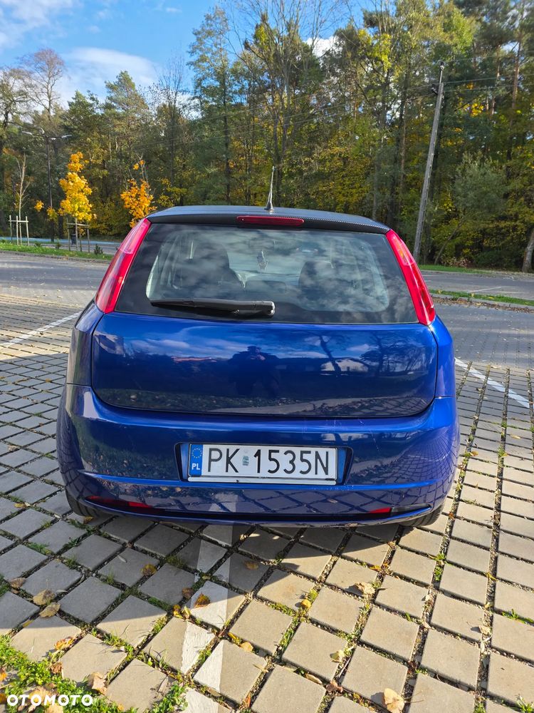 Fiat Punto 1.2 8V - 13