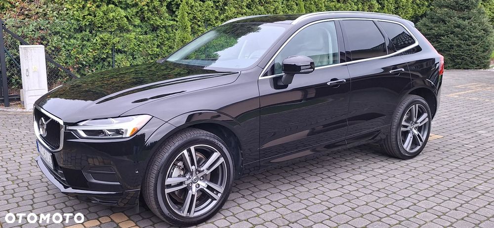 Volvo XC 60 T6 AWD Momentum - 1