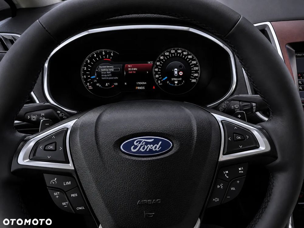 Ford S-Max 2.0 TDCi 4WD Titanium PowerShift - 18