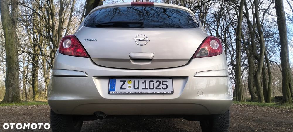 Opel Corsa 1.2 16V Enjoy - 35