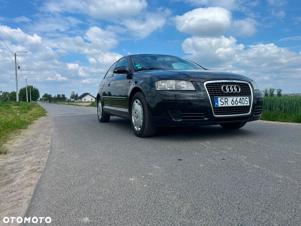 Audi A3 3-drzwiowe 1.6 Ambition - 2