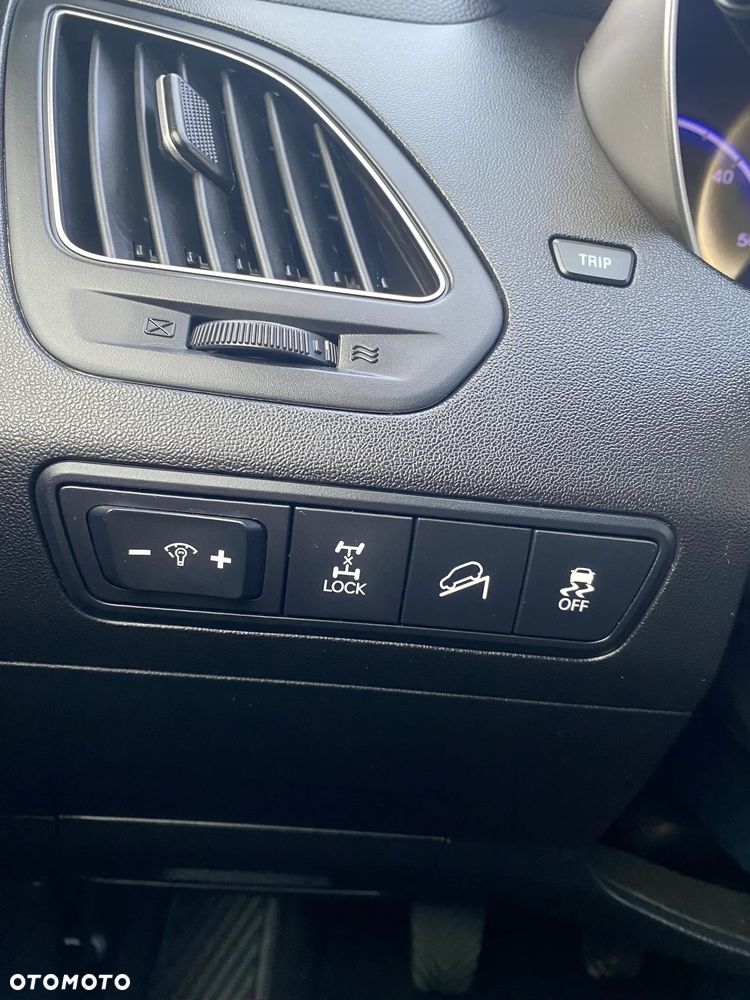 Hyundai ix35 2.0 CRDi 4WD Trend - 14