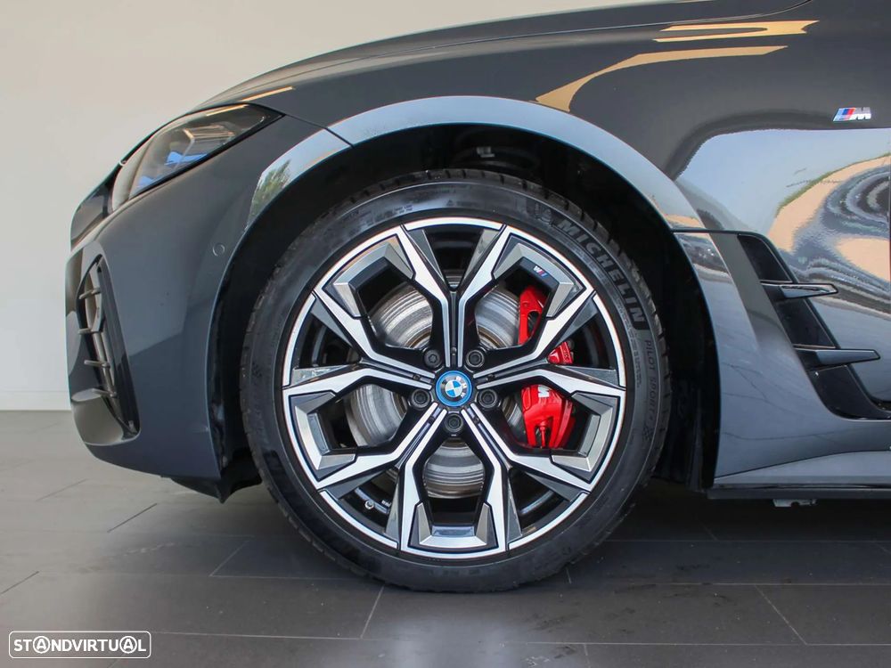 BMW i4 eDrive40 Pack Desportivo M Pro - 13