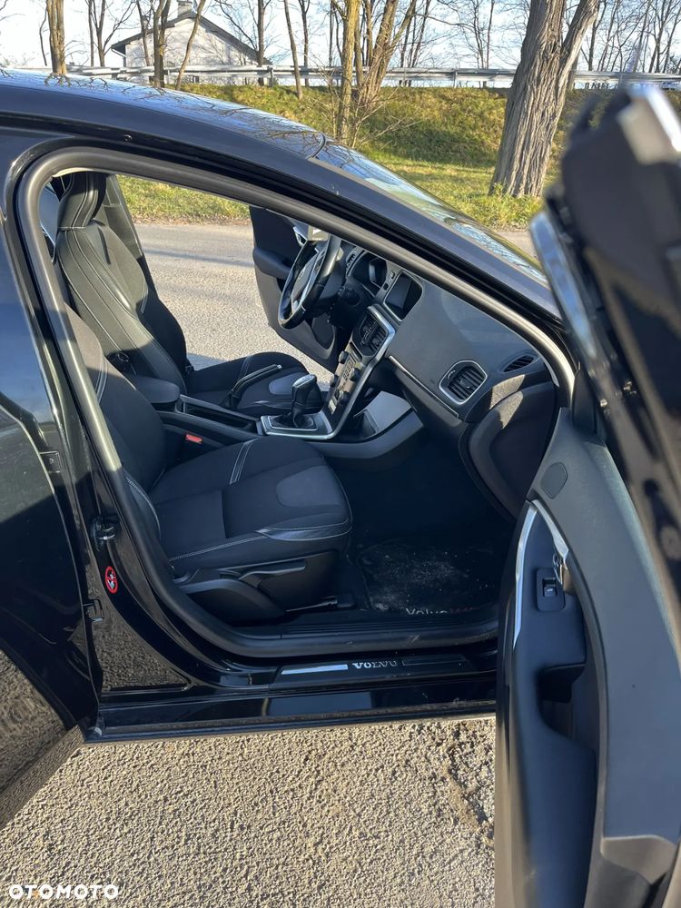 Volvo V40 D2 - 6
