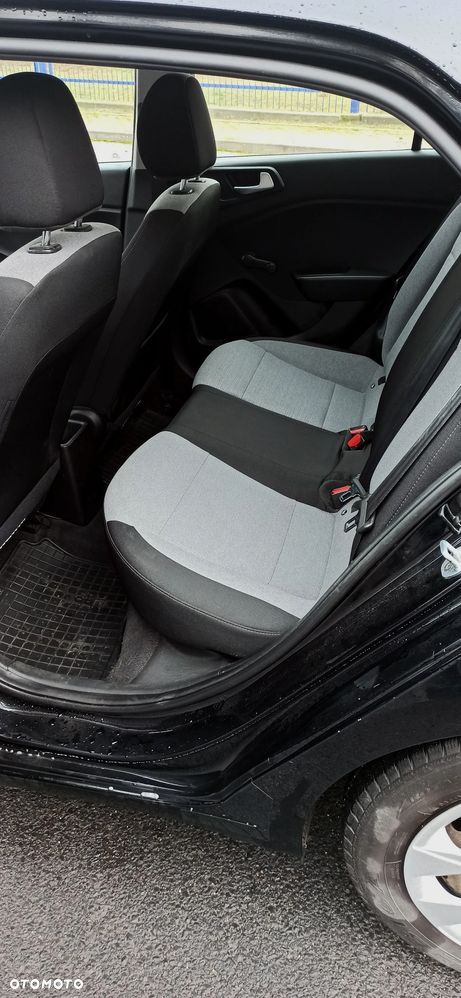 Hyundai i20 1.2 Comfort - 6