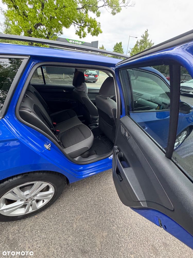 Skoda Fabia 1.0 Ambition - 27