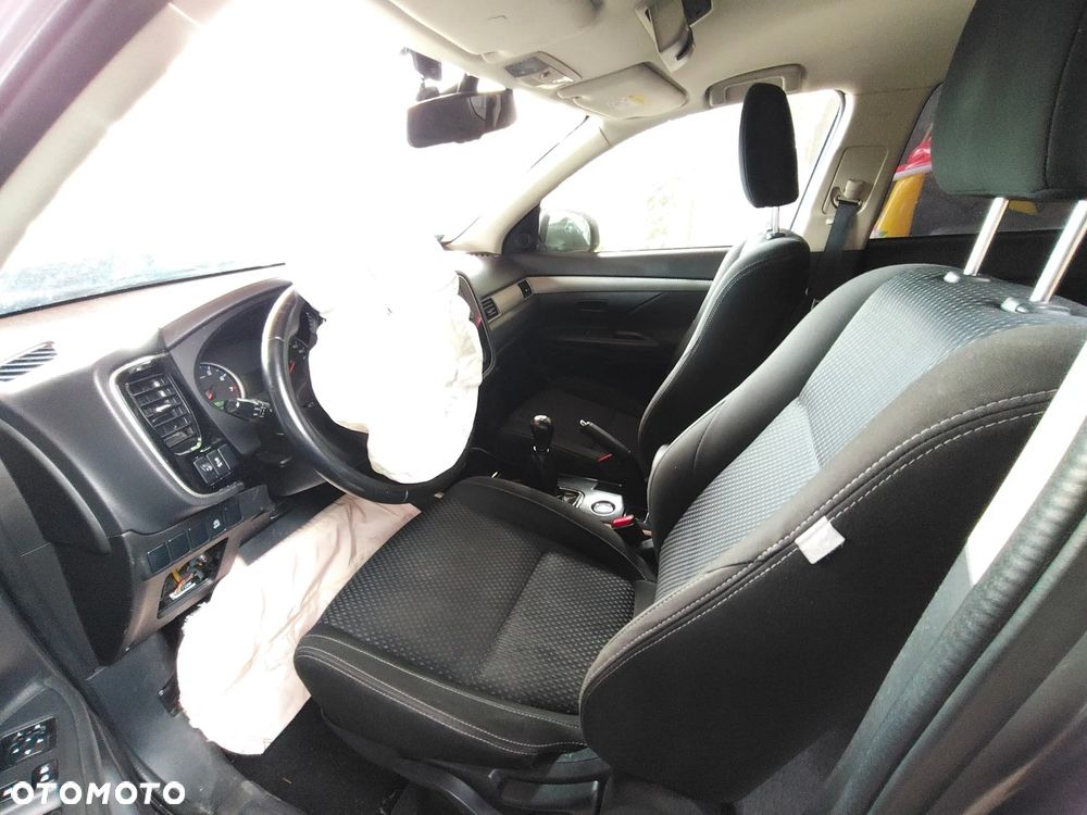 Mitsubishi Outlander 2.0 City Style 2WD - 11