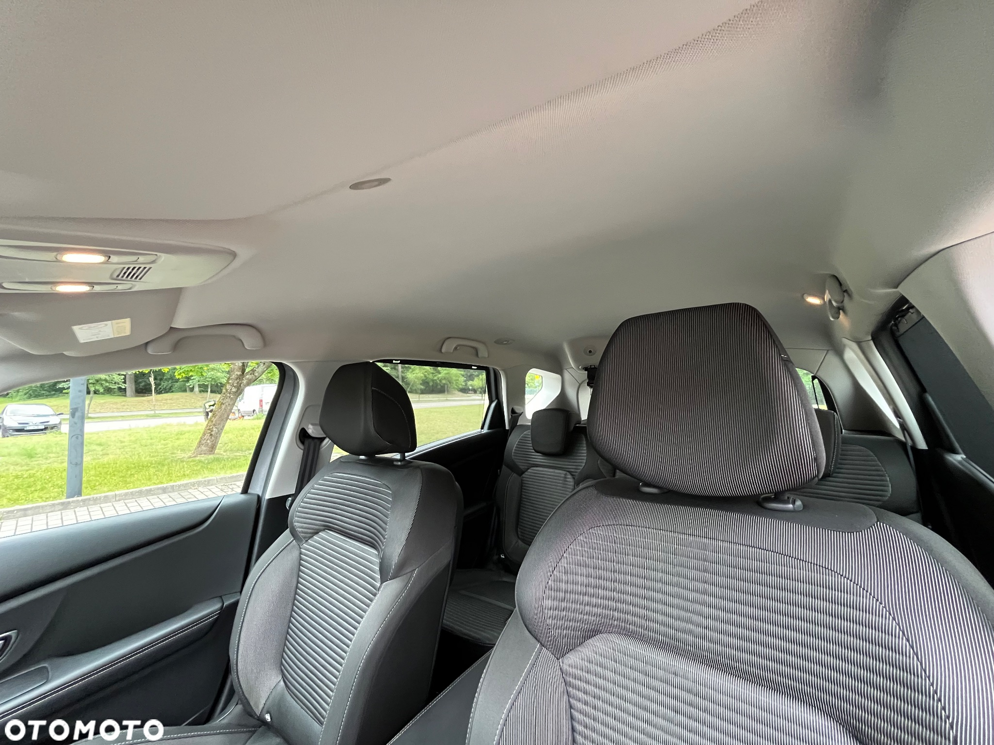 Renault Scenic 1.6 dCi Intens - 32