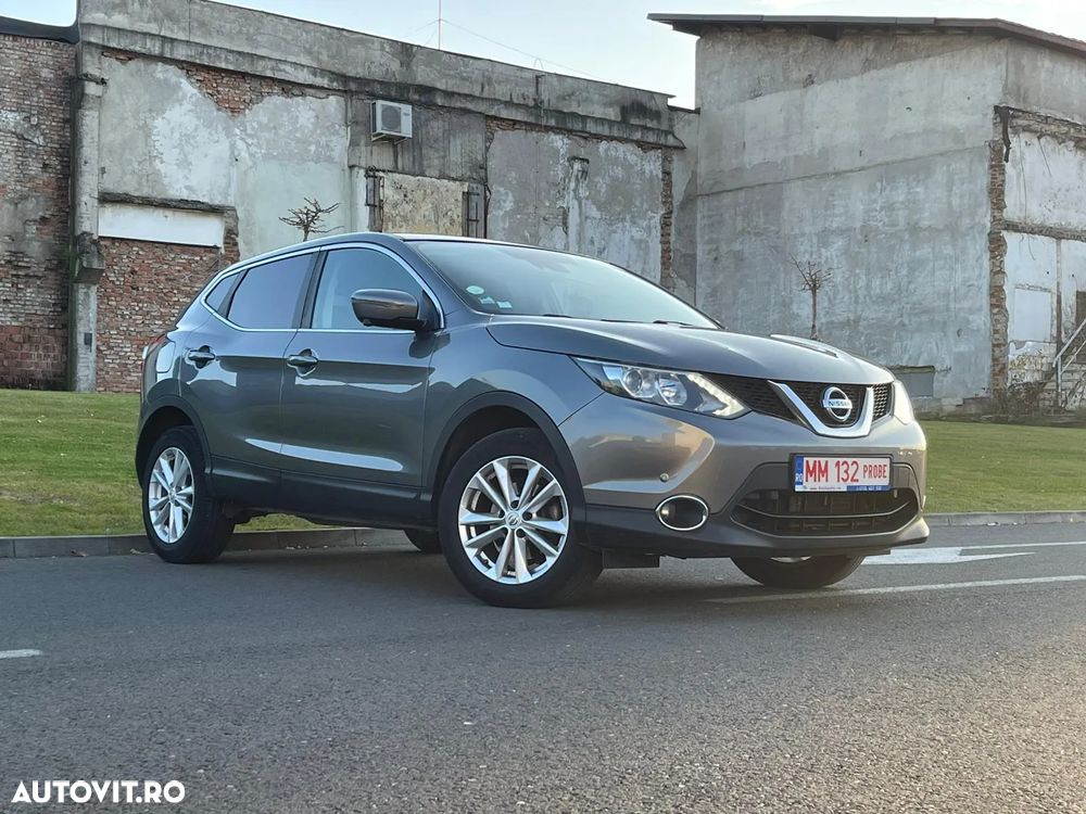 Nissan Qashqai 1.6 DCI Xtronic N-Connecta - 6