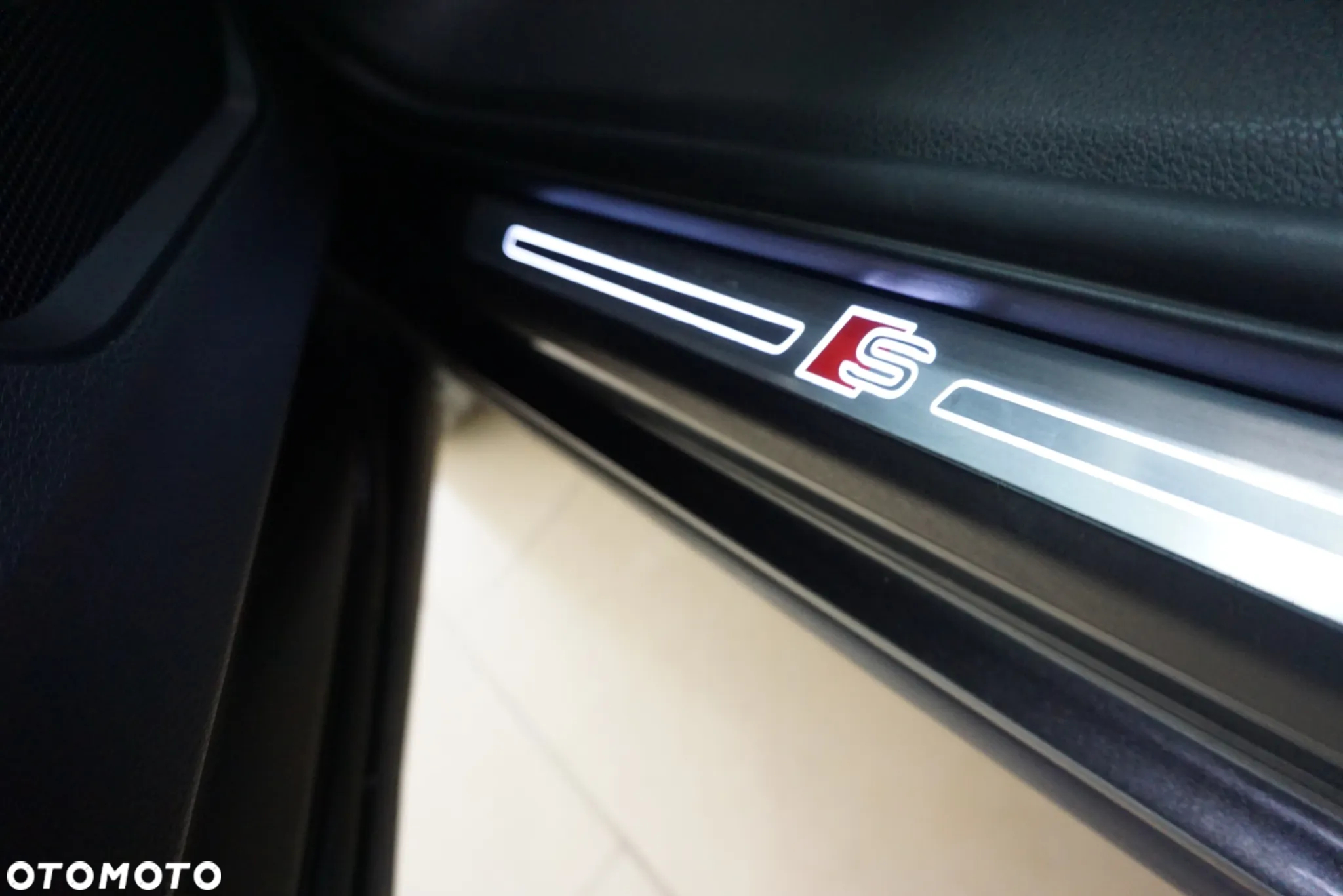 Audi Q3 40 TDI Quattro S Line S tronic - 17