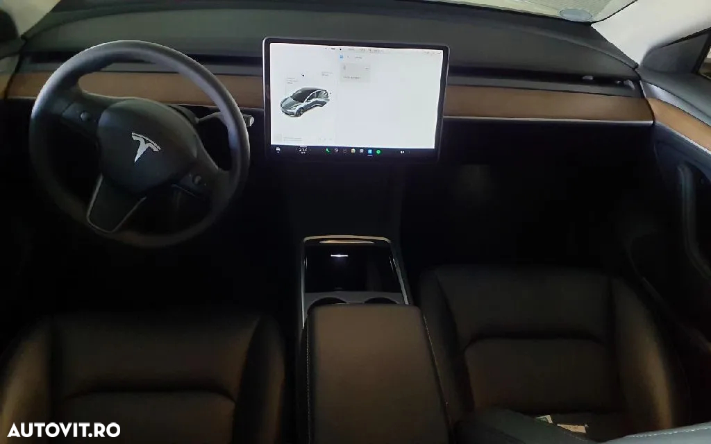 Tesla Model 3 Langstreckenbatterie Allradantrieb Dual Motor - 11