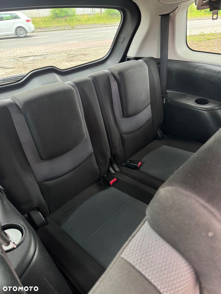 Mazda 5 - 20