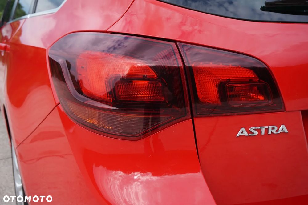 Opel Astra 1.4 Turbo - 19