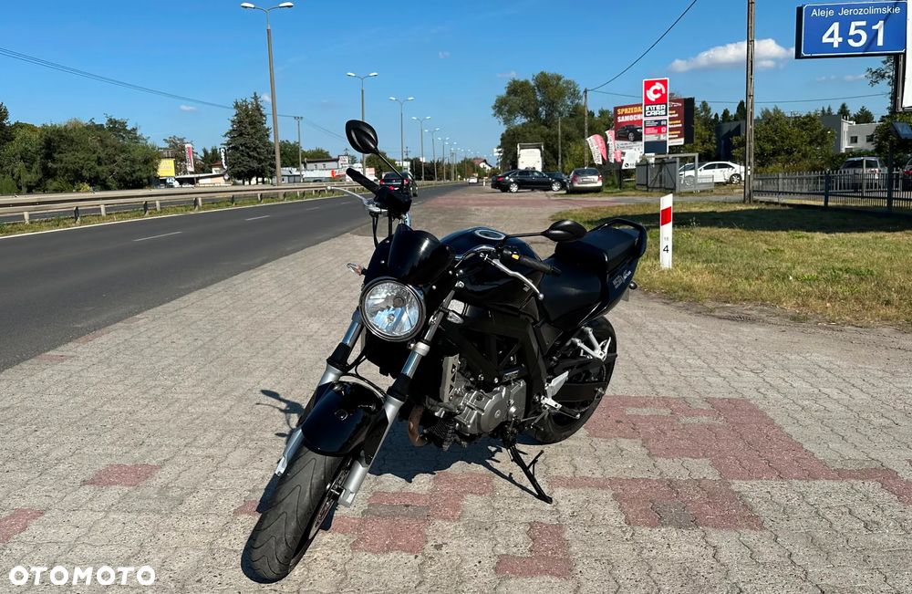 Suzuki SV - 4