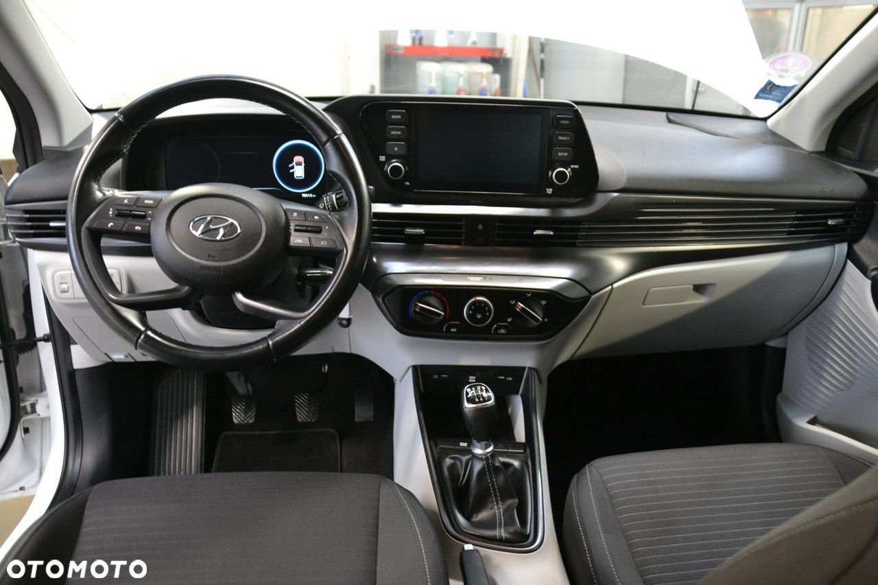Hyundai i20 - 16