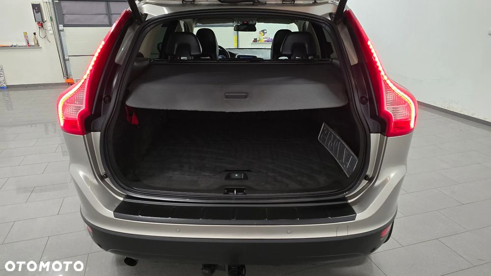 Volvo XC 60 D3 Drive-E Summum - 9