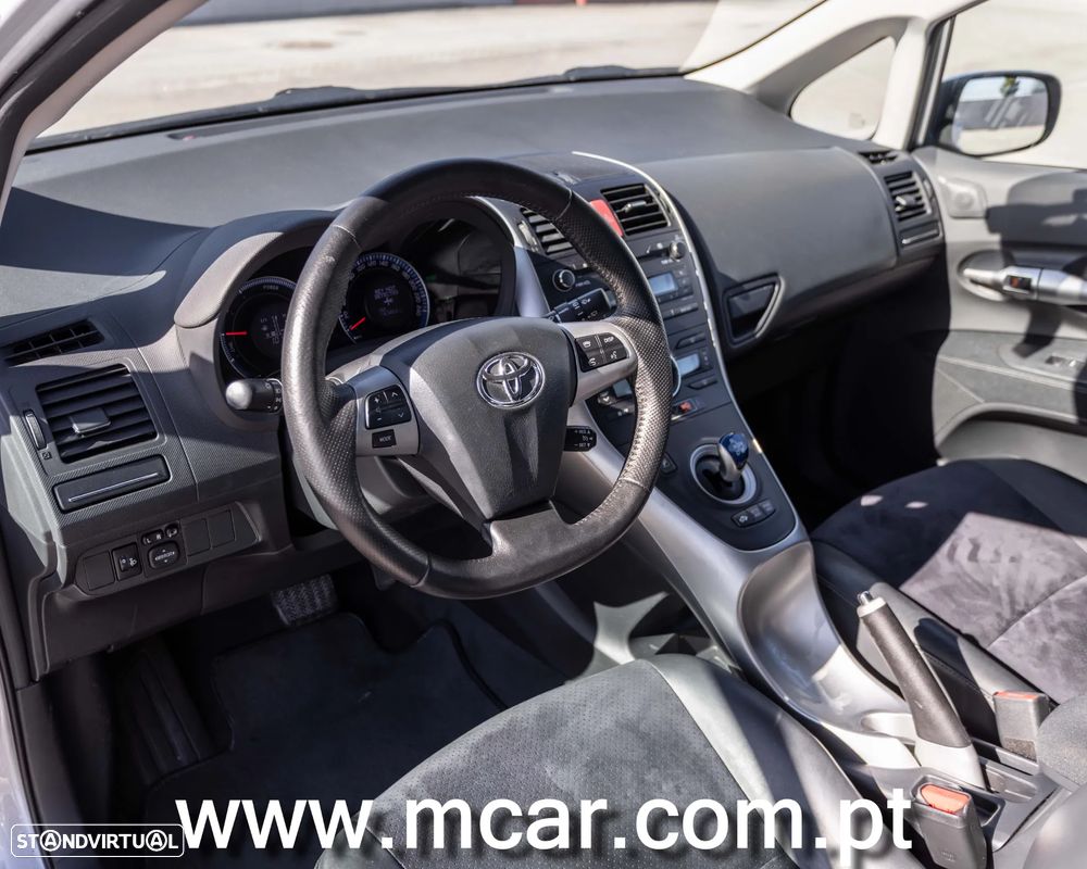 Toyota Auris - 7