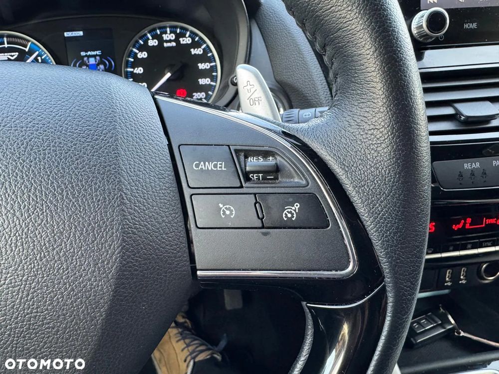 Mitsubishi Eclipse Cross 2.4 PHEV Instyle Plus - 22