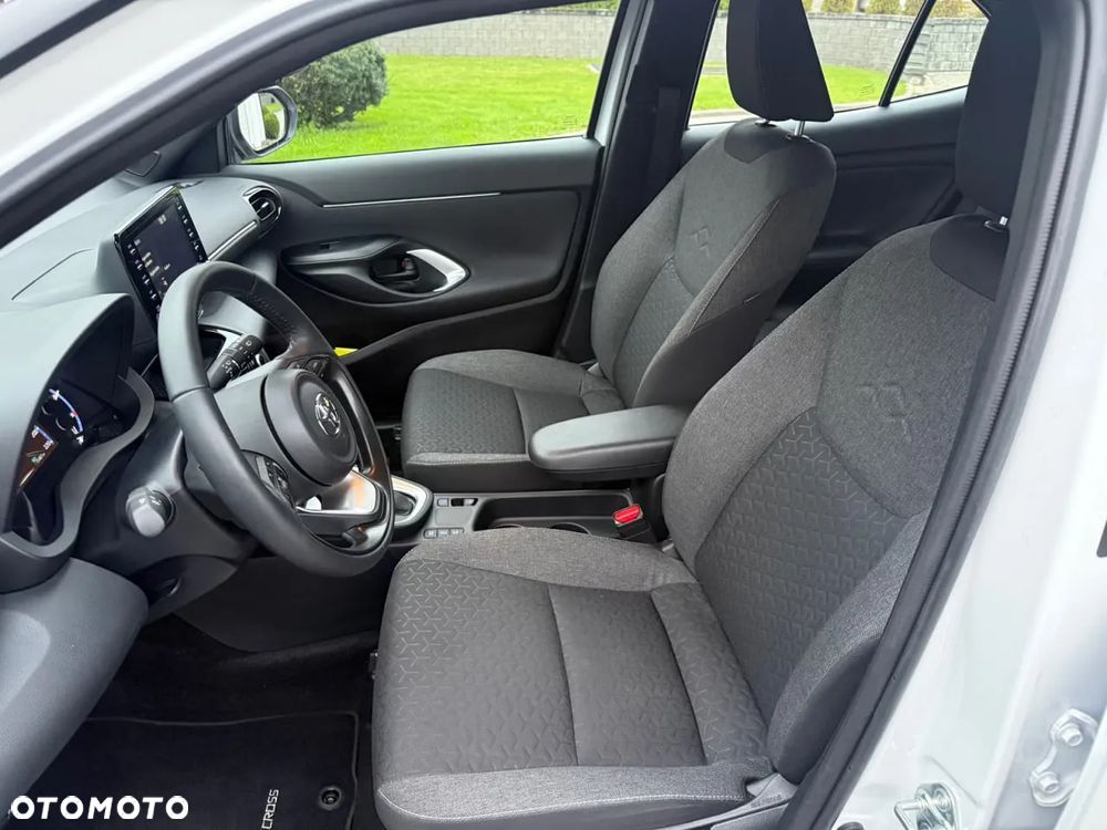 Toyota Yaris Cross Hybrid 1.5 Active - 31