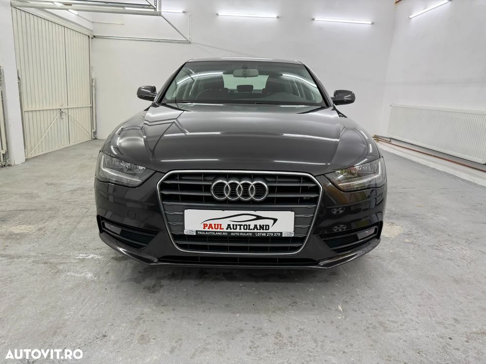 Audi A4 2.0 TDI DPF Attraction - 3