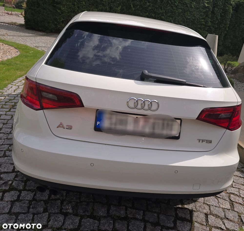 Audi A3 Sportback - 3