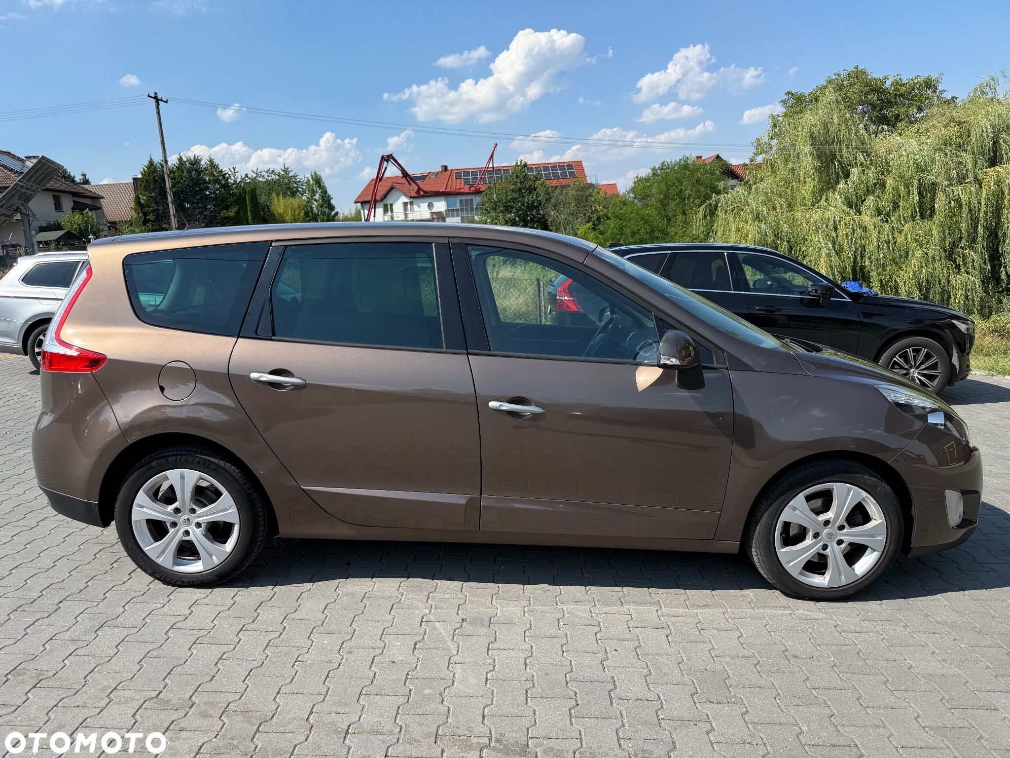 Renault Grand Scenic Gr 1.4 16V TCE TomTom Edition - 4