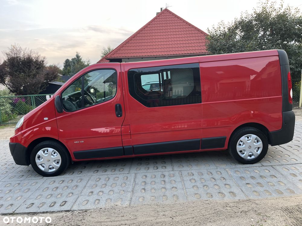 Renault Trafic LONG DOKA Holenderka 6 osobowy - 29