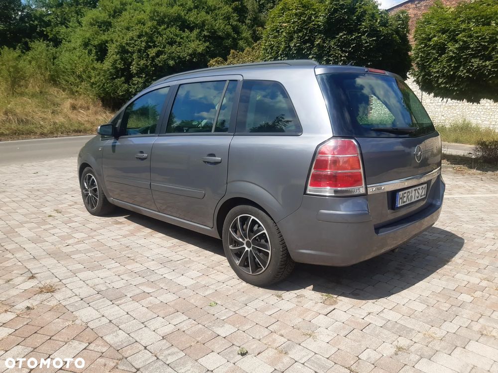 Opel Zafira 1.9 CDTI Elegance - 3