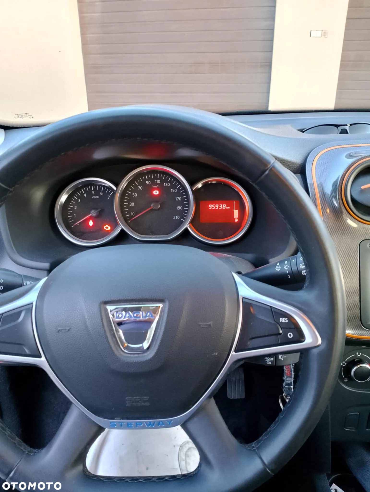 Dacia Sandero Stepway 1.5 dCi Laureate S&S - 8