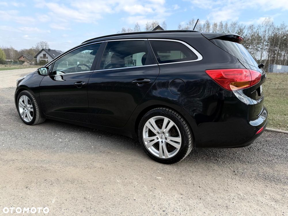 Kia Ceed 1.6 CRDi 128 Platinum Edition - 7