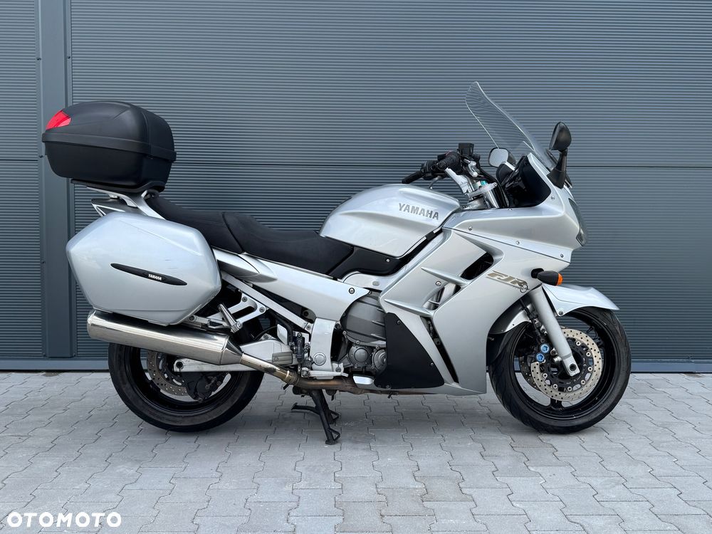 Yamaha FJR - 2
