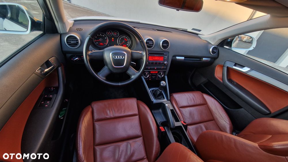 Audi A3 Sportback 1.8 TFSI S line Sportpaket Plus - 27